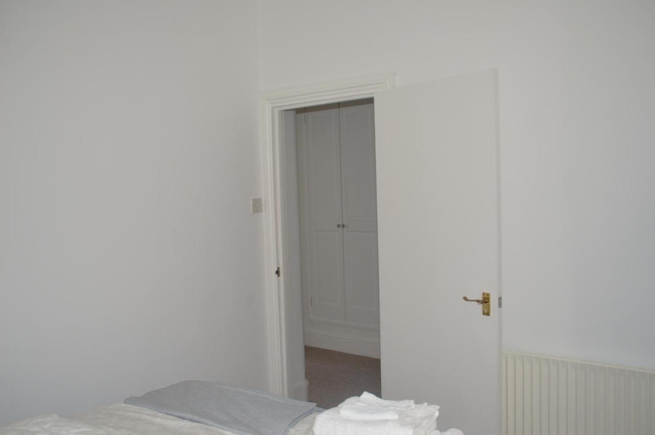 Two Bedroom Apartment In London Exterior photo